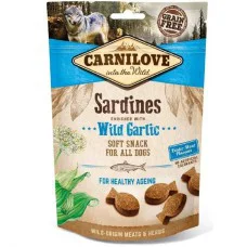 Ласощі для собак Carnilove DogSemi Moist, сардина та часник 200 г (111371/8899)